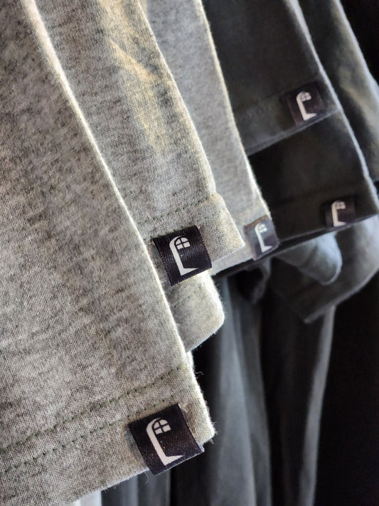 Kitty Pirate - T-Shirt